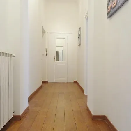 Flaminia 26 * Řím