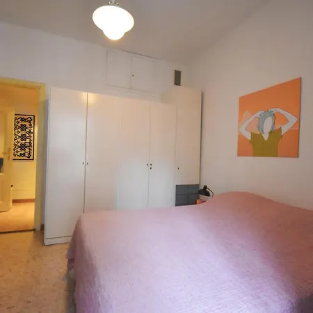 Flaminia 26 * Rome